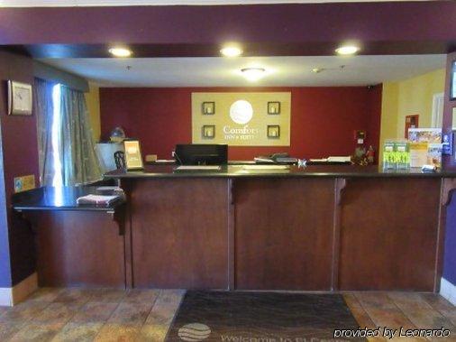 Comfort Inn&suites I-8 Hotel 2*